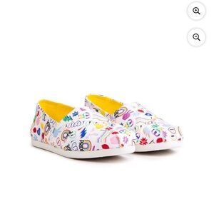 NEW Toms Women’s Alpargata Pride Unity Espadrilles Sneakers size 7